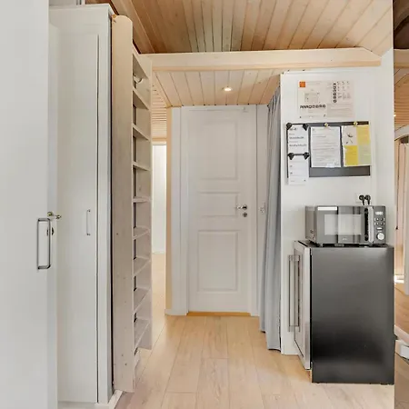 Five-bedroom In Rudkobing Casa vacanze *