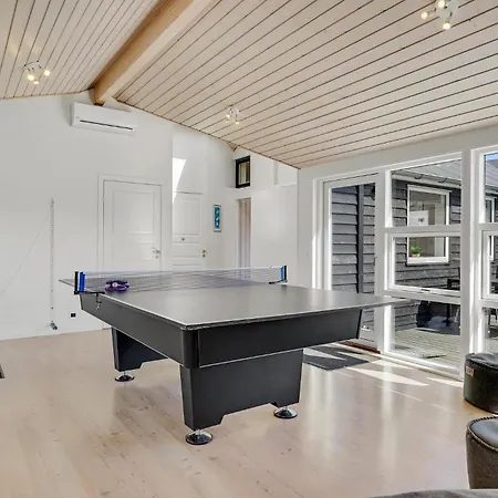 Five-bedroom In Rudkobing Casa vacanze *