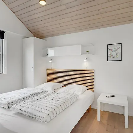 Casa vacanze Five-bedroom In Rudkobing *